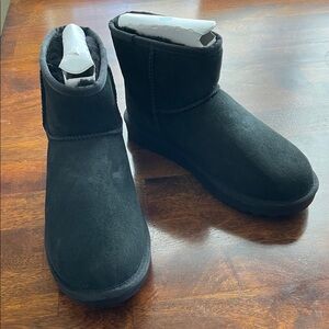 KIRKLAND Signature Shearling Ankle Boot, Women’s 7, Black